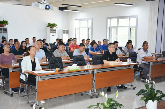 ag真人平台官方集团第二次优秀提案改善宣讲会举行